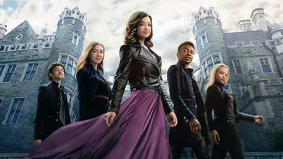 Secret Society of Second Born Royals izle